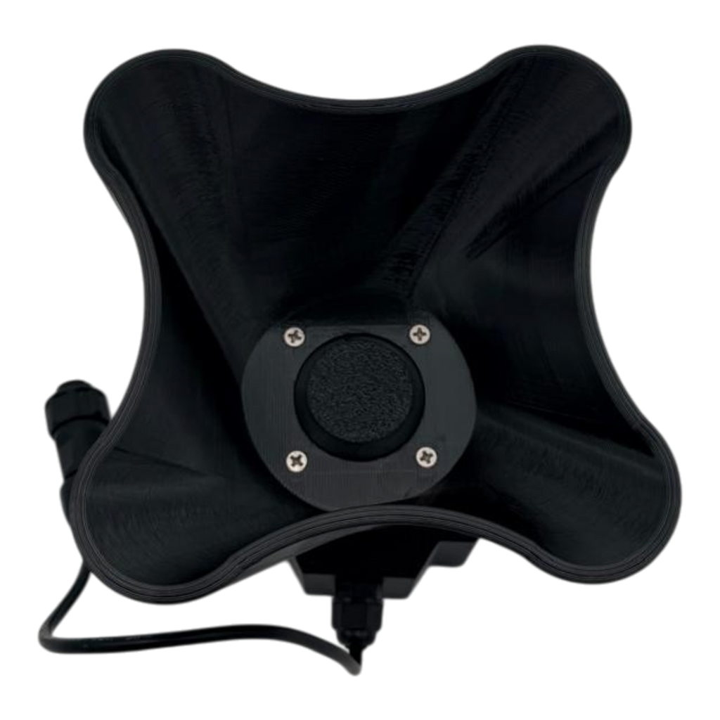 Sailvvay UK X-Series bait spreader in black, featuring an adjustable design for precise bait distribution.